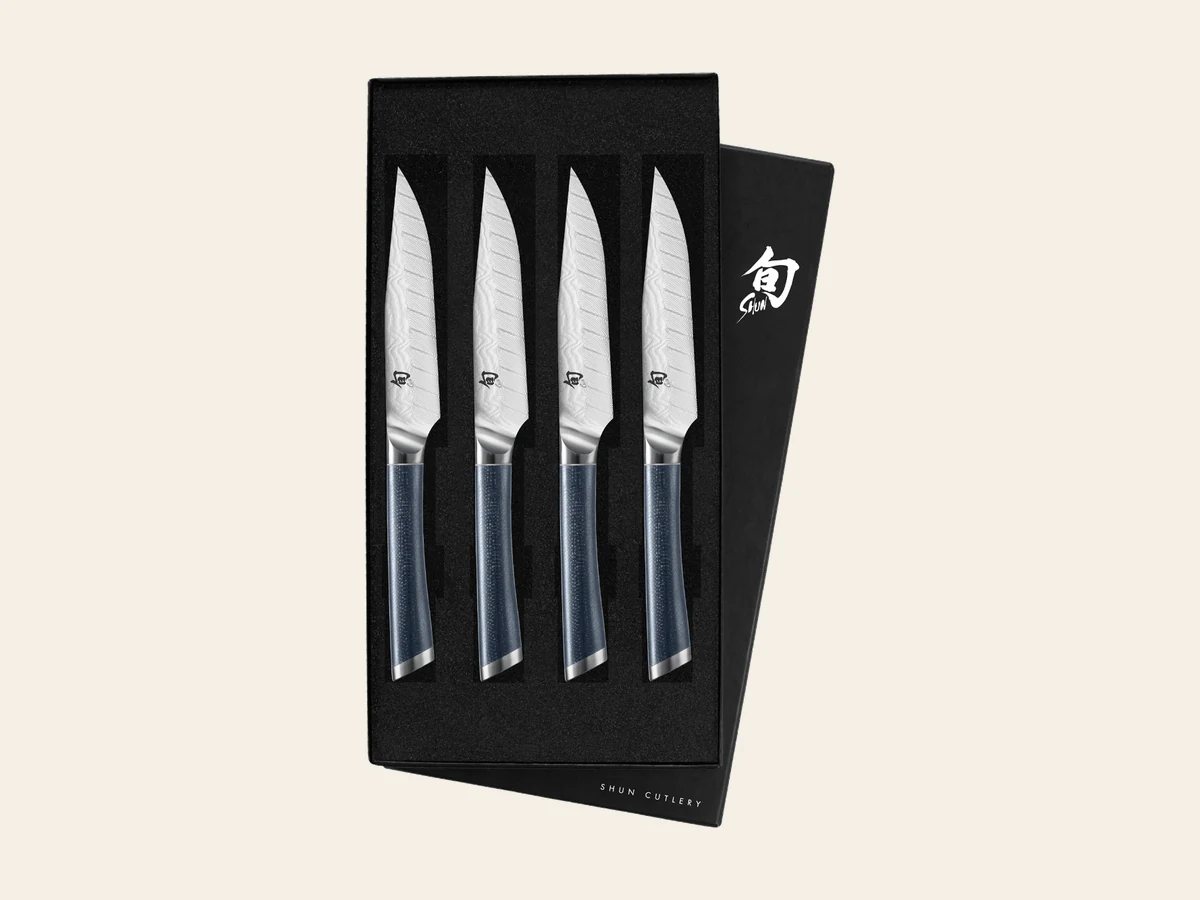 Sada čtyř steakových nožů Shiranami s modrými rukojeti micarta